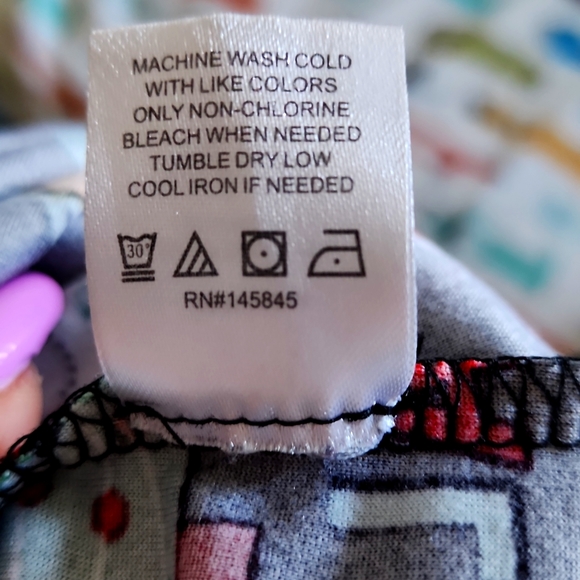 EUC Alison Andrews turtleneck top🎅🎅🎅 Runs large - Picture 6 of 7